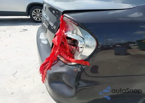 2002 Toyota Camry Le from USA, damaged, VIN 4T1BE32K92U624171